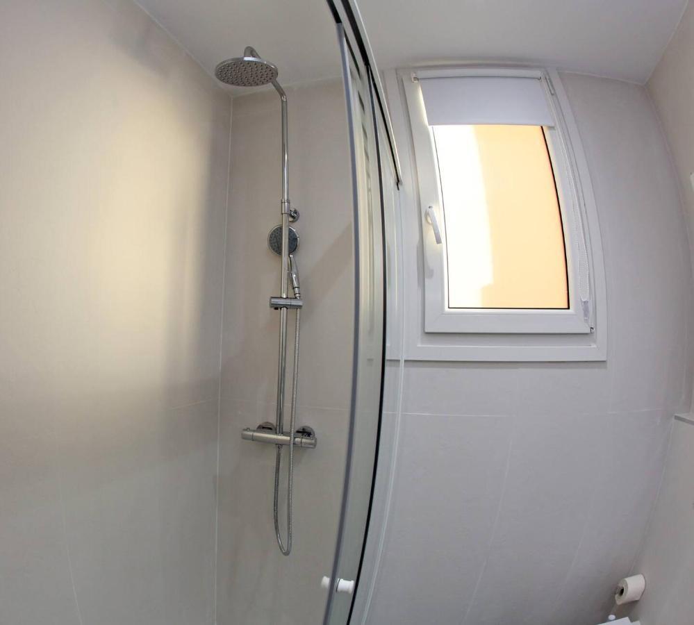 ビルバオPiso Reformado A 2 Min Del Casco Viejo Con Garaje Gratisアパートメント エクステリア 写真